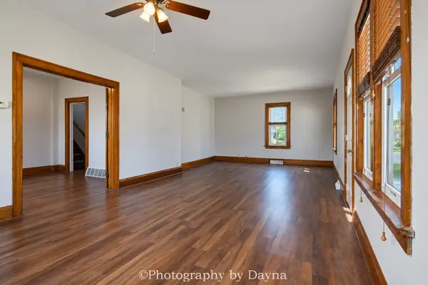 560 W Beaver ST, St. Anne, IL 60964