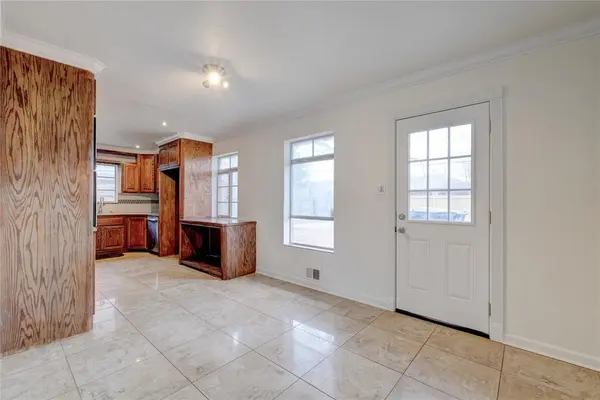 1501 Carlisle CT, Oklahoma City, OK 73120