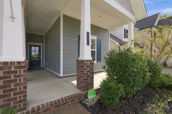 8013 Headwaters Dr, Franklin, TN 37064