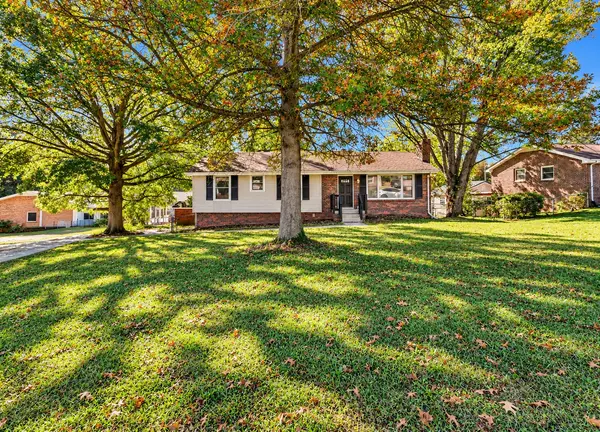180 Haven Dr, Clarksville, TN 37042