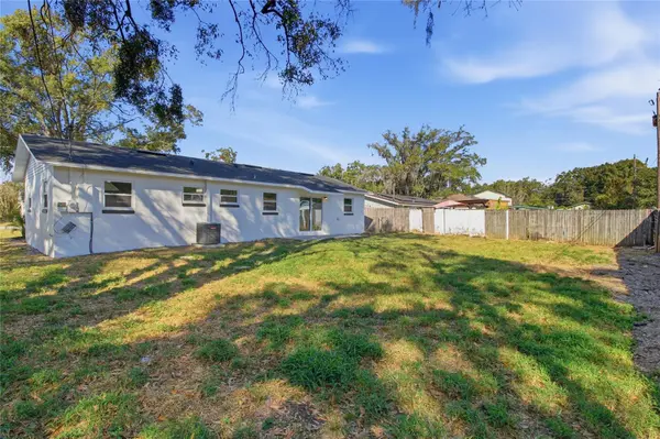 2575 EDMOND CIR, Auburndale, FL 33823