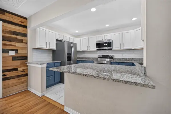 7116 DATE PALM AVE S, St Petersburg, FL 33707