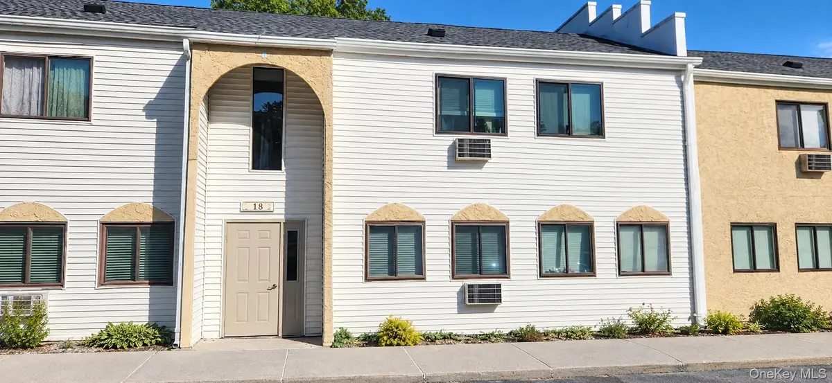 17 Carnaby ST #D, Wappingers Falls, NY 12590