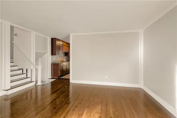 10006 Benson ST, Overland Park, KS 66212