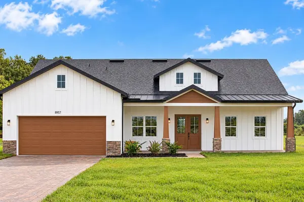 8957 SE 12TH DR, Webster, FL 33597