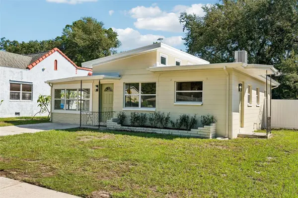 2112 25TH ST S, St Petersburg, FL 33712