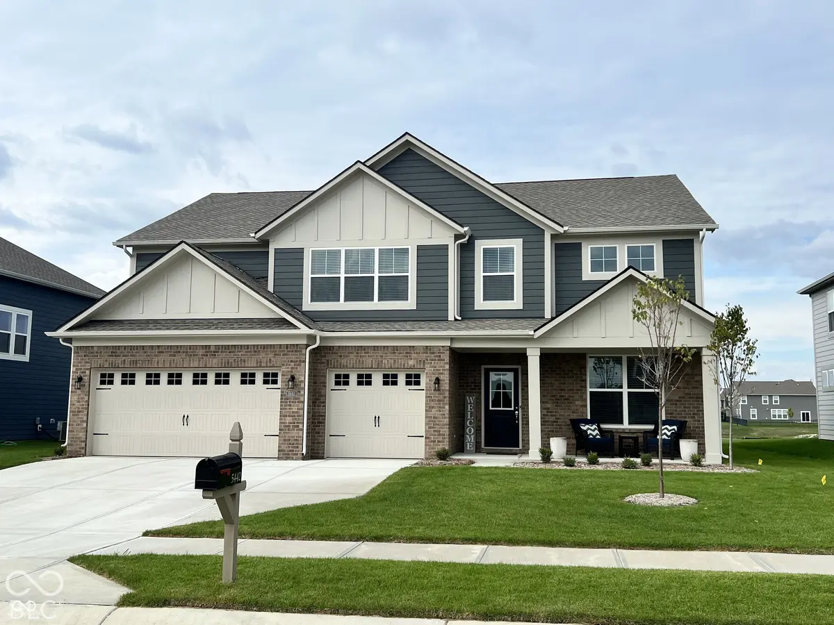 5442 W Turnbuckle PL, Mccordsville, IN 46055