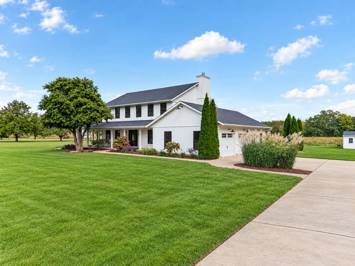 3104 E 1888th RD, Ottawa, IL 61350