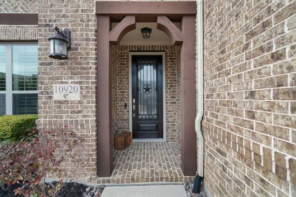 10920 Autumn Leaf Court, Flower Mound, TX 76226