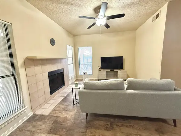 1910 Robbins PL #201, Austin, TX 78705