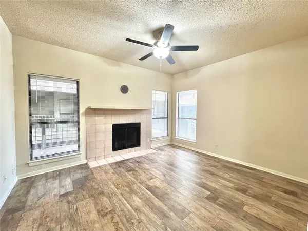 1910 Robbins PL #201, Austin, TX 78705