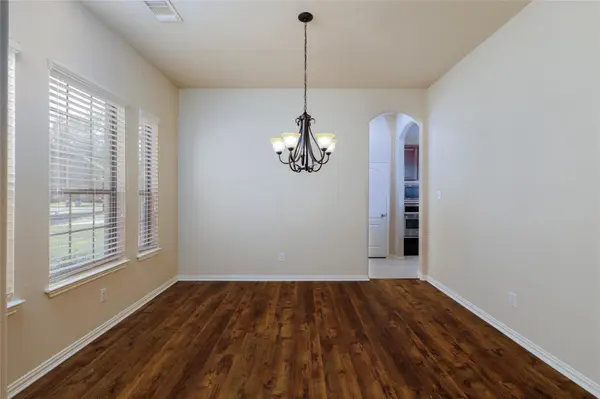 348 Lake Livingston DR, Georgetown, TX 78628