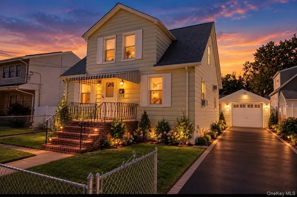 234 Keller AVE, Elmont, NY 11003