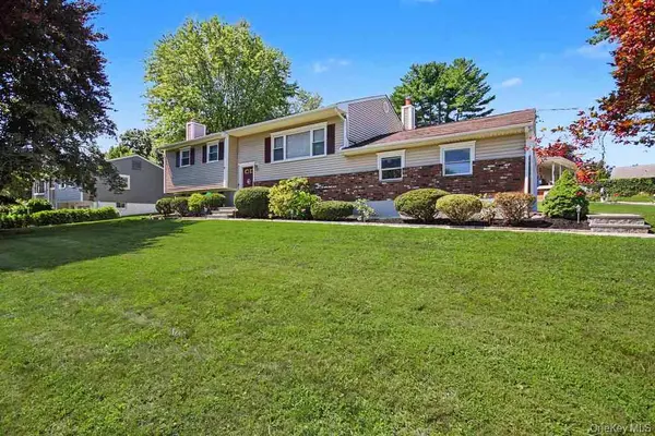 2795 Sunrise ST, Yorktown Heights, NY 10598