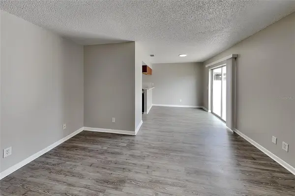 Address not disclosed, Valrico, FL 33594