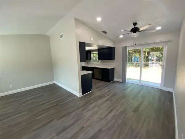 210 SAINT PETERSBURG DR E #C, Oldsmar, FL 34677