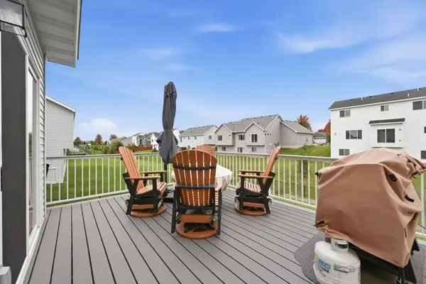 958 Emmy LN, Hanover, MN 55341