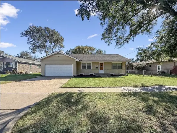 2428 S bonn st, Wichita, KS 67217