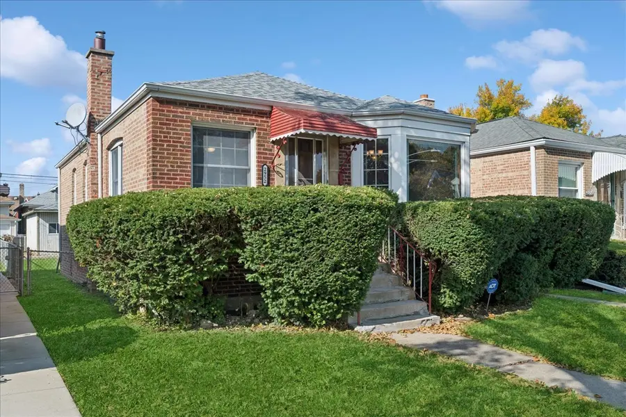 2952 N Nordica AVE, Chicago, IL 60634