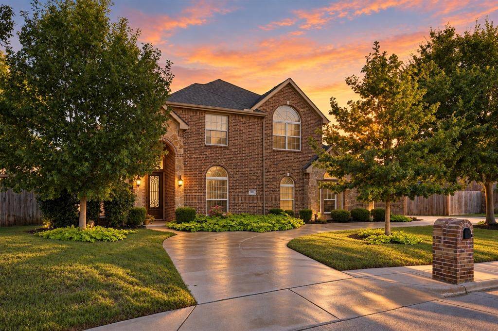 305 Fountain Creek Court, Ovilla, TX 75154