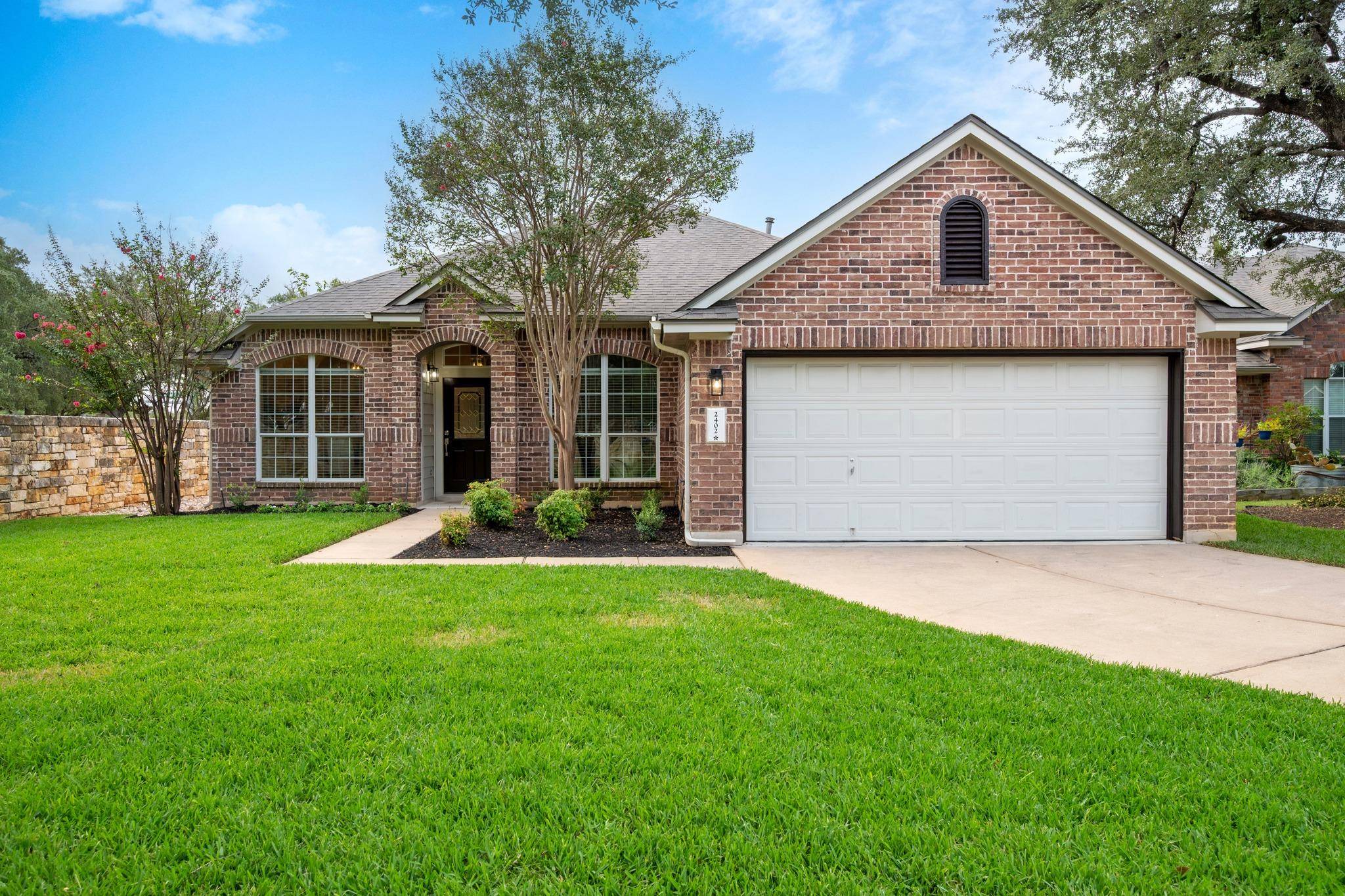 2402 Powderham LN, Cedar Park, TX 78613