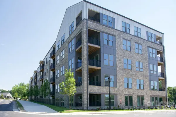 9132 Senator Royall DR #B1, Charlotte, NC 28262