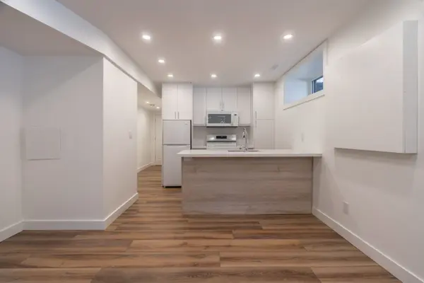 42 Sandford AVE #B, Toronto E01, ON M4L 2E7