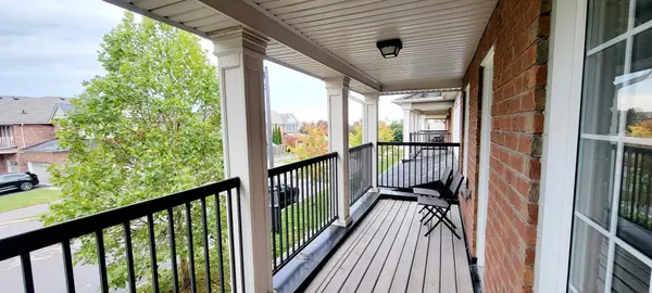 2482 William Jackson DR, Pickering, ON L1X 0C3