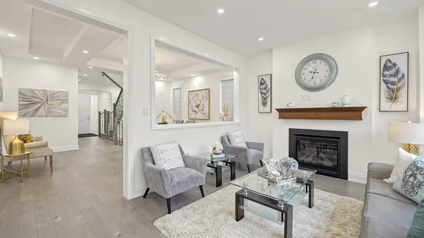 13 Micklefield AVE, Whitby, ON L1P 0C2