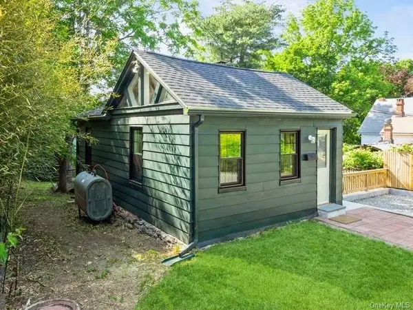 19 ANNAN ST, Beacon, NY 12508