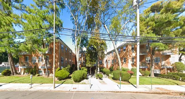 151 Union AVE, Lynbrook, NY 11563