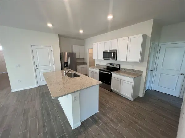 5133 SW 47TH LN, Gainesville, FL 32608