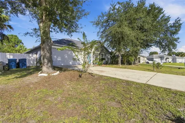 365 HANFORD RD SW, Palm Bay, FL 32908