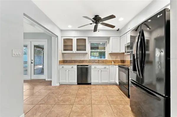 1215 LAKESHORE BLVD, St Cloud, FL 34769