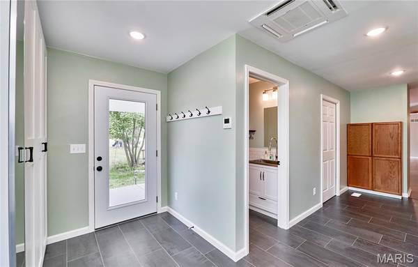 206 Sun Swept DR, Unincorporated, MO 63379
