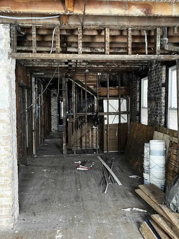 3303 S Aberdeen ST, Chicago, IL 60608