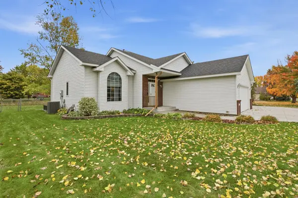 300 10th AVE N, Sartell, MN 56377
