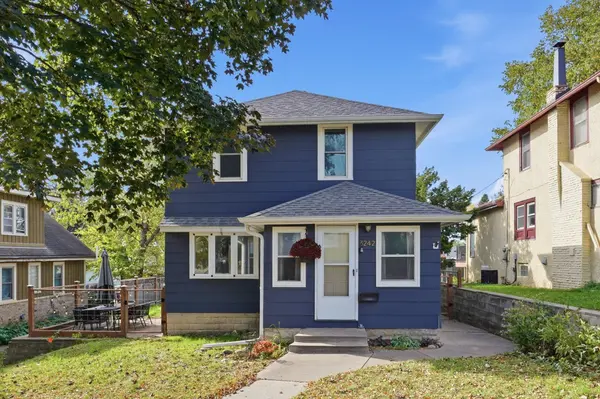 3242 Ulysses ST NE, Minneapolis, MN 55418