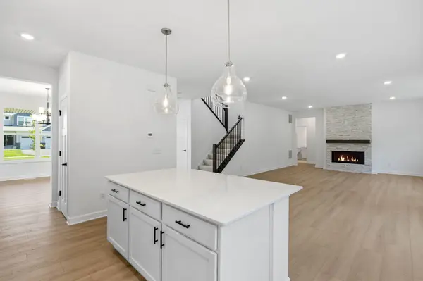 2714 Wood Duck TRL, Shakopee, MN 55379