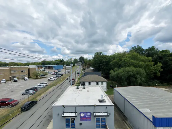 213 10th St, Clarksville, TN 37040