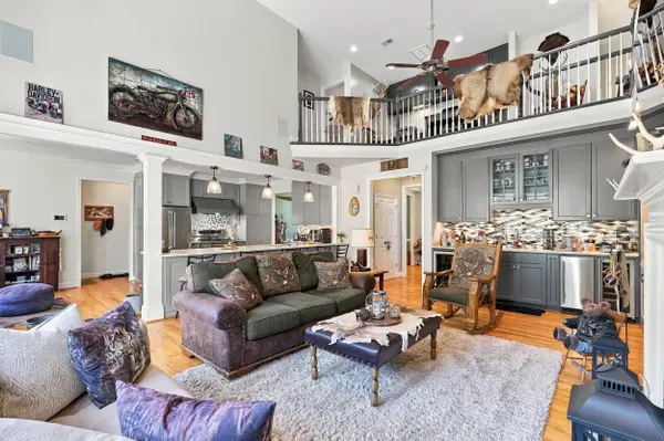 2290 Big Mulberry TRCE, Campobello, SC 29322