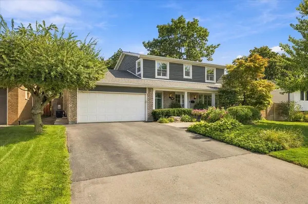 493 Wicklow RD, Burlington, ON L7L 2J1