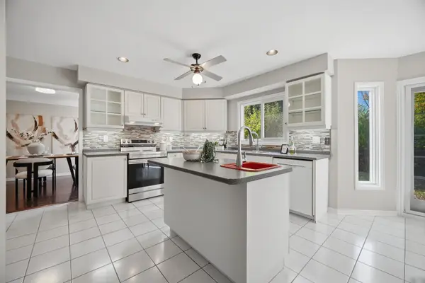 8 Gardenia WAY, Caledon, ON L7C 1B2