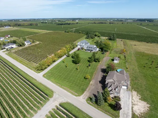 777 MCNAB RD, Niagara-on-the-lake, ON L0S 1J0