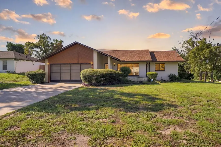 11460 RIDDLE DR, Spring Hill, FL 34609