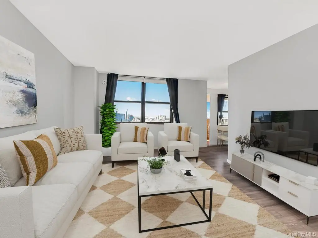 920 Metcalf AVE #14J, Bronx, NY 10473