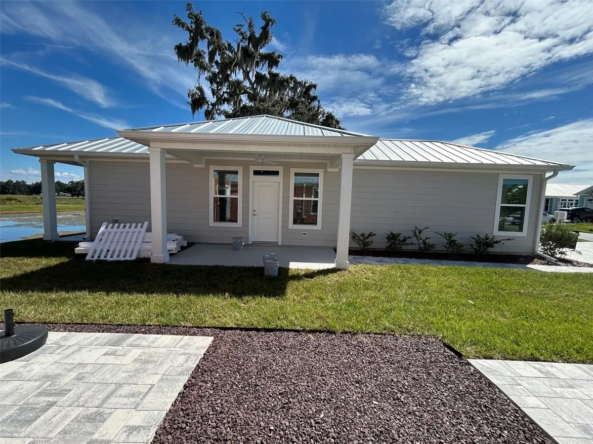 12034 LAKESHORE WAY, Oxford, FL 34484
