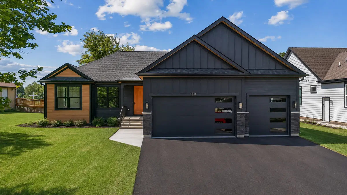 1211 Noble DR, Port Barrington, IL 60010