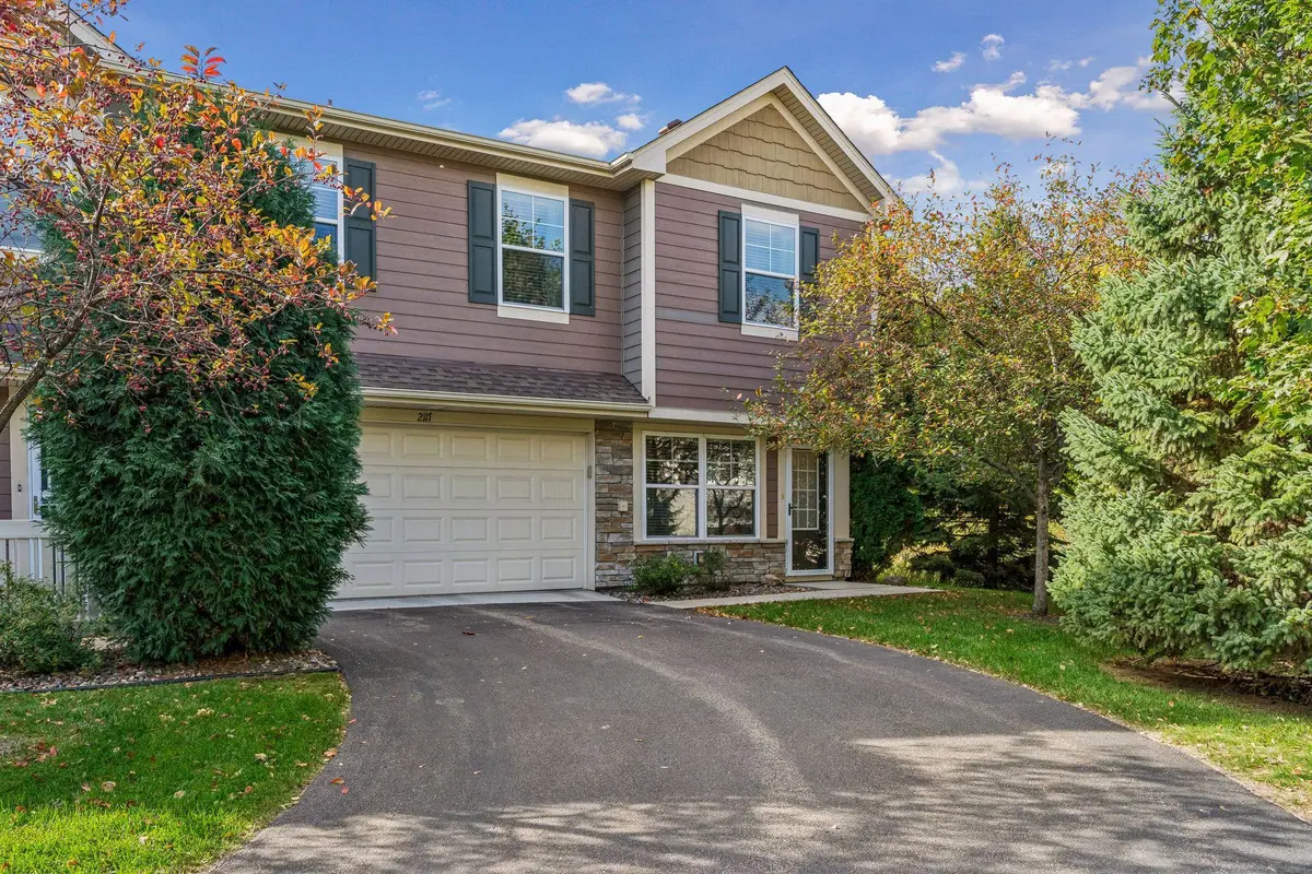 2117 Cedar Grove TRL, Eagan, MN 55122