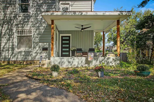 906 Fremont ST, Manhattan, KS 66502